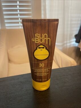 NEW 6oz Sun Bum SPF l30 Moisturizing Sunscreen Lotion, sealed vegan, gluten free